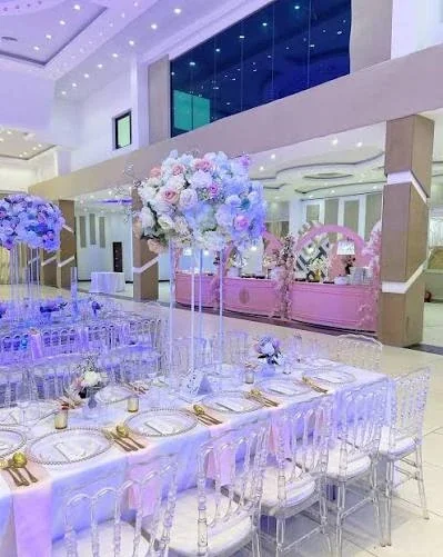 Decorative details at a De Icon reception